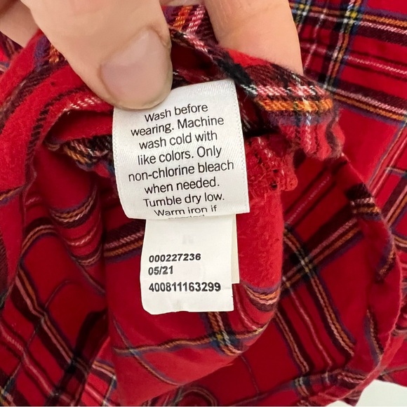 NWT Croft & Barrow Red Plaid Button-Up Shirt M - Picture 8 of 8